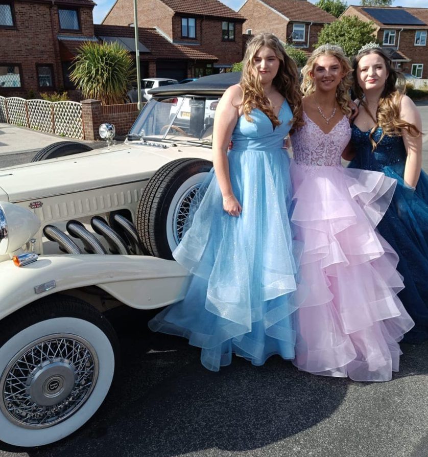 prom-limo-hire-new-forest-limos